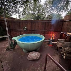Wild Fig Cottage with Tickle Tub in Hartbeespoort, hotel Pelindaba városában