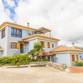 Casa Poniente - Casa Rural Los Cuatro Vientos, hotel in Moratalla