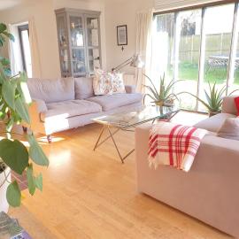 Island Retreat with HotTub, hotel in West Mersea