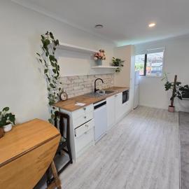 Executive 1-Bedroom Apartment-Secure & Handy Bethlehem Location