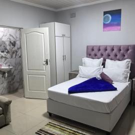Gift Guest house 1, Hotel in Cravenby