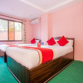 OYO 137 Hotel Pranisha Inn, hotel u gradu Pashupatināth