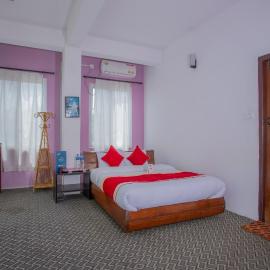 OYO 135 Lost Garden Apartment and Guest House