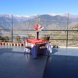 hotel trehans, hotel di Sarāhan