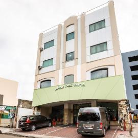 OYO 210 Apple Tree Suites
