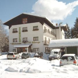 Viesnīca Albergo Tirolo pilsētā Abetone