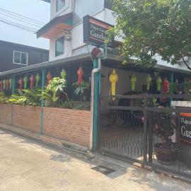 Thapae Gate Lodge, hotel in Chiang Mai
