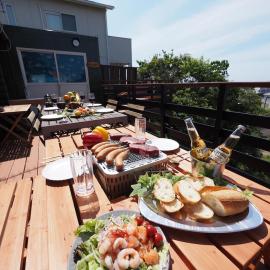 LOG HOUSE 白浜 -Shirahama- Dog run, hot springs, BBQ, and sauna! PET OK, hotel en Shirahama