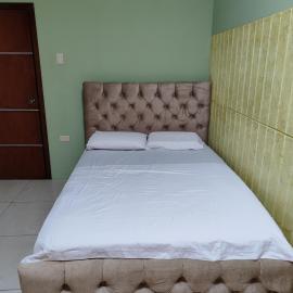 Suit semi amoblada