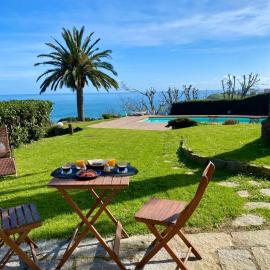 Uhara Sea Escape - Piscina privada, hotel Bermeóban