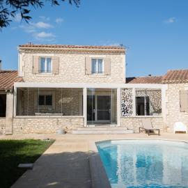 Le domaine de Mika & Nina, hotel u gradu Arl
