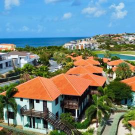 Blue Bay Beach Villas & Apartments、Blue Bayのホテル