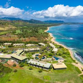 Mountain View Double Bed Room, Beachfront Resort, Lanai, AC, Pool, Restaurant, Gym, Spa، فندق في ليهو