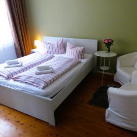 Emely Ferienwohnungen, hotel em Röbel