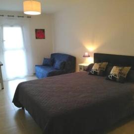 Chambres 2-3 pers à 600m de la plage de Kerhillio - Erdeven plage, hotelli kohteessa Erdeven