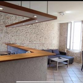 Appartement duplex spacieux en hypercentre avec garage privé
