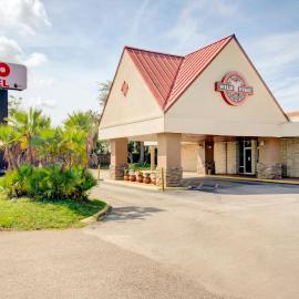 OYO Hotel Dundee By Crystal Lake, hotel a Dundee