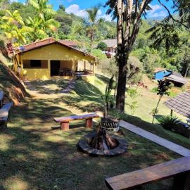 Espaço inteiro: Casa de campo nas montanhas, hotel in Domingos Martins
