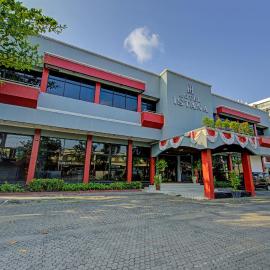 OYO 3934 Hotel Istana, viešbutis mieste Pekalonganas