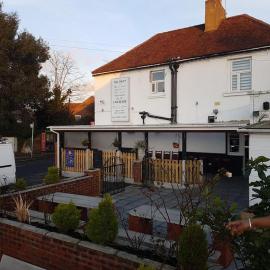 Swan Inn, Heathrow Airport, hotel Stanwellben