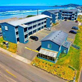 Waves Hotel NYE Beach - Newport OR, Hotel in Newport