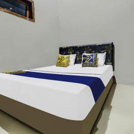 Hotel O Desa Wisata Kawasen, hotel Padaherang városában