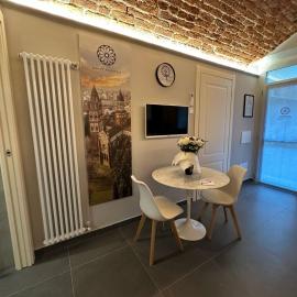 S. Andrea, hotel din Vercelli