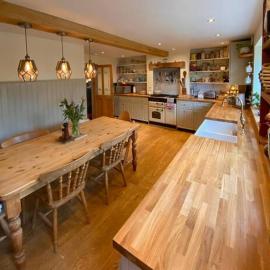 Cottage in the Heart of Frome, Hotel in Frome