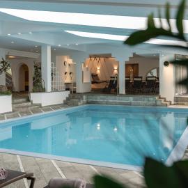 Ferien & Wellnesshotel Windschar, хотел в Брунико
