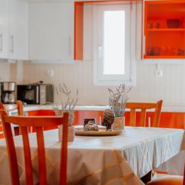 Efthimia Αpartment, Hotel in Agii Theodori