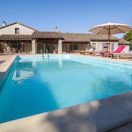 Gîte au Couchant à Caylus - Piscine - Jardin - 3 chambres - 8 personnes - 5 minutes du village médiéval