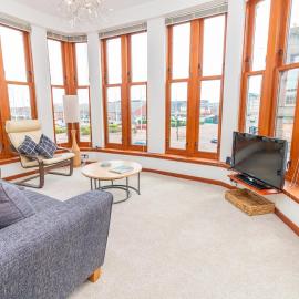 Central Dundee 2 Bed Apt near V&A Museum & City Attractions
