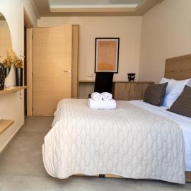 Kozani Home 01