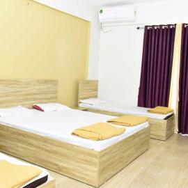 Hotel Amit Palace Bhimashankar, hotel v destinácii Ghoda