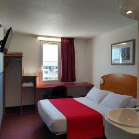 Quick Palace Le Mans, hotel u gradu Sen Saturnen