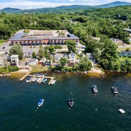 Paugus Bay Condo Close to it All, hotel i Laconia