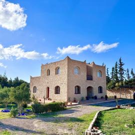 QUIET OASIS Luxury Stone Villa with Panoramic Views near Essaouira
