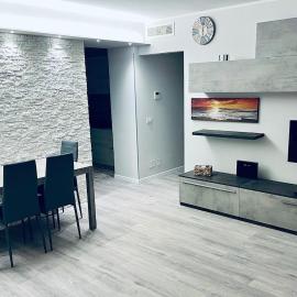 S375 - Sirolo, trilocale con corte esclusiva, hotel a Sirolo