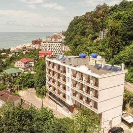 Tamarri, hotel Kvariatiban