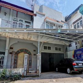 Hotel O Excellent Kost