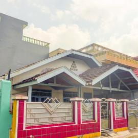 Hotel O Wisma Padi Syariah PanyipatanNearWisata Gunung Birah, hotel in Kandangan