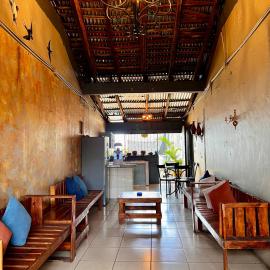 Casa Colonial, hotel di León