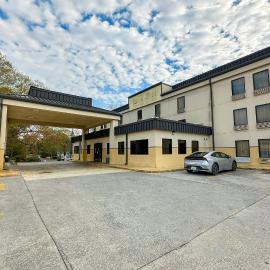 OYO Hotel Rome West GA: Rome şehrinde bir otel