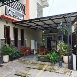 Wisma Anugerah, hotel in Bonorejo
