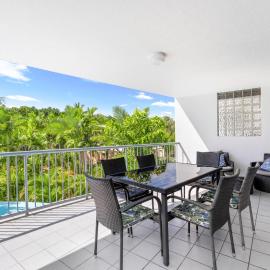 Hervey Bay Resort Stay with Balcony & Parking