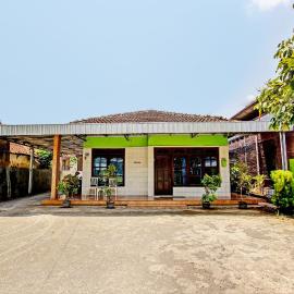 Hotel O Sengon Kostel Syariah, hotel en Jepara