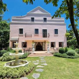 Villa Malinee Khao Yai 6 Bedrooms Italian Private Villa, Hotel in Ban Tha Chang
