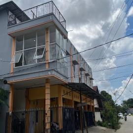 Hotel O Guest House Zidan 21, hotel i Tana Paser