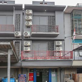 Hotel O Iconiq Rooms, khách sạn ở Bekasi