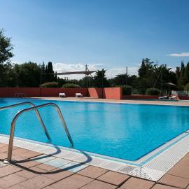 Camping maeva Escapades Les Abricotiers, hotel in Argelès-sur-Mer